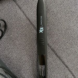 bio ionic luxe 10x flat iron straightener